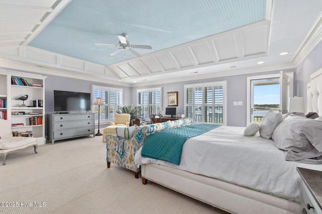 104 Gallants Lane, Beaufort, NC 28516