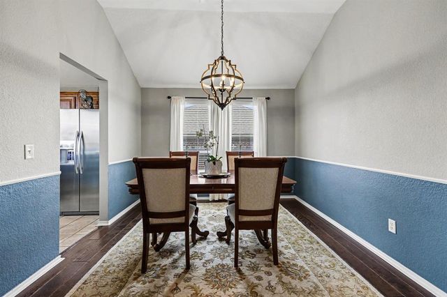 2513 Broadwell Oaks Drive, Norman, OK 73071