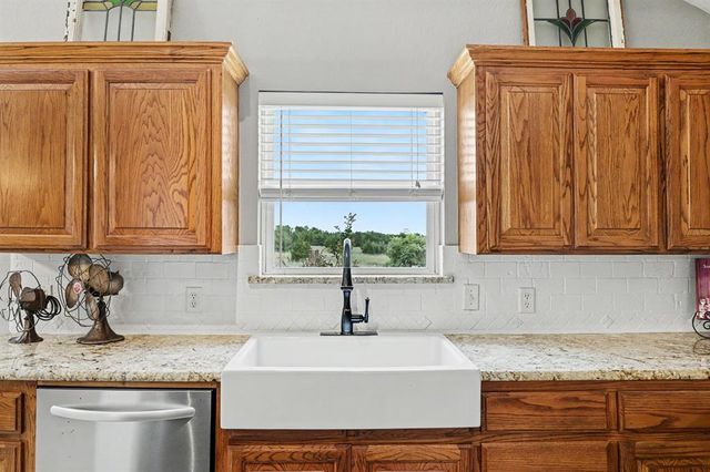 2513 Broadwell Oaks Drive, Norman, OK 73071