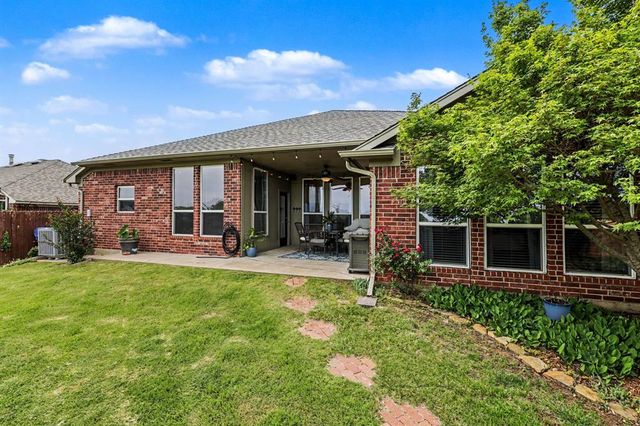 2513 Broadwell Oaks Drive, Norman, OK 73071