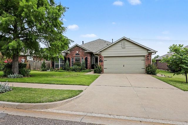2513 Broadwell Oaks Drive, Norman, OK 73071