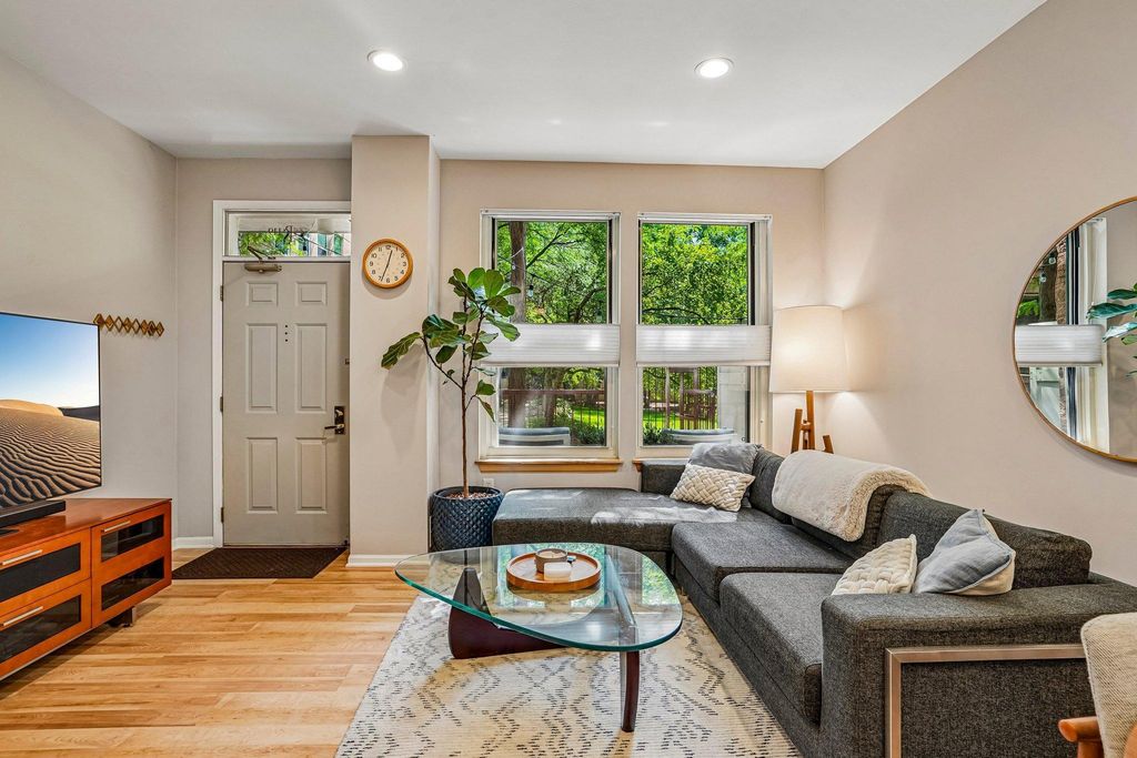 545 N 1st Street 119, Minneapolis, MN 55401 — photo 2