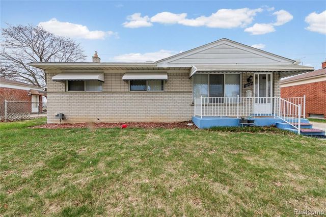 30955 Iroquois Drive, Warren, MI 48088