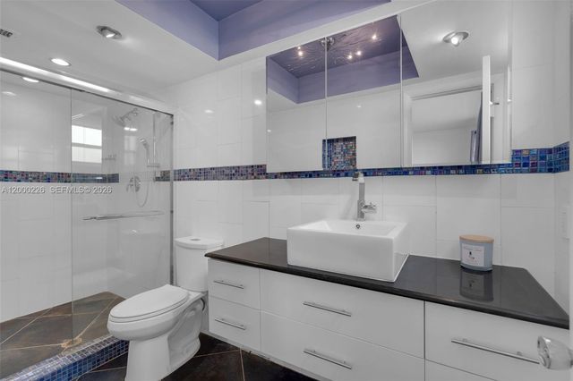 11960 NE 19th Dr 15, North Miami, FL 33181