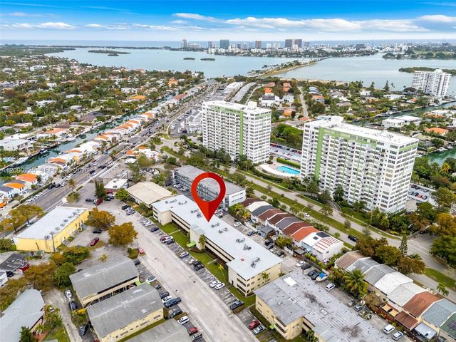 11960 NE 19th Dr 15, North Miami, FL 33181