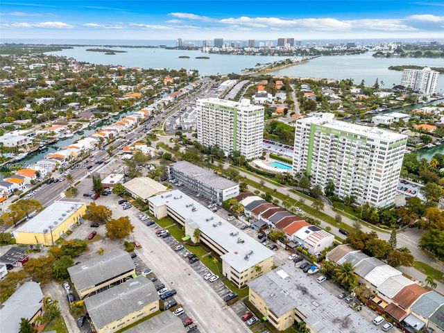 11960 NE 19th Dr 15, North Miami, FL 33181