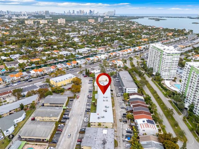 11960 NE 19th Dr 15, North Miami, FL 33181