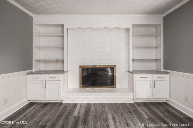 1905 Fairview Way, Greenville, NC 27858