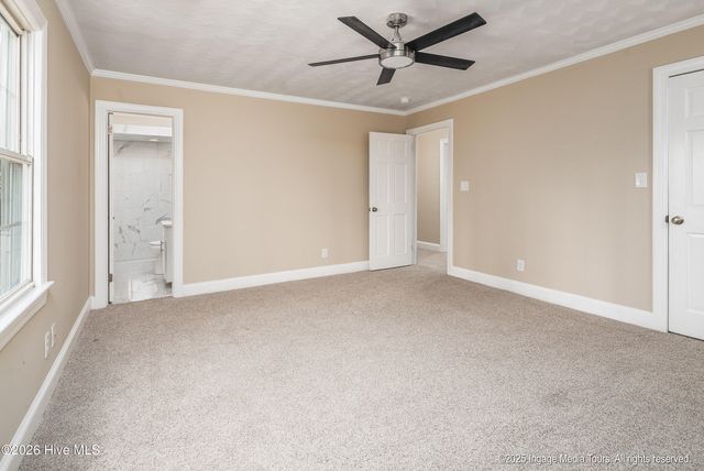 1905 Fairview Way, Greenville, NC 27858