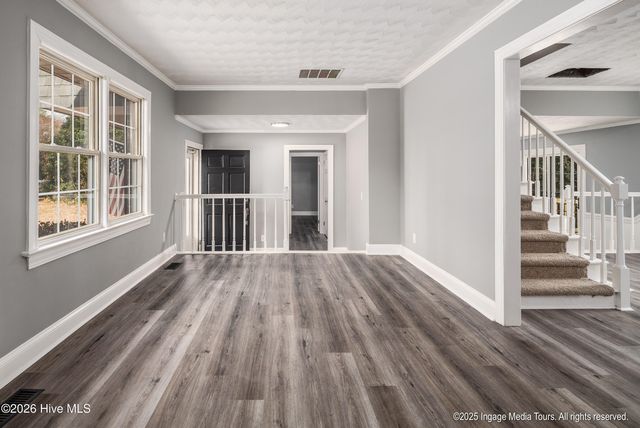 1905 Fairview Way, Greenville, NC 27858