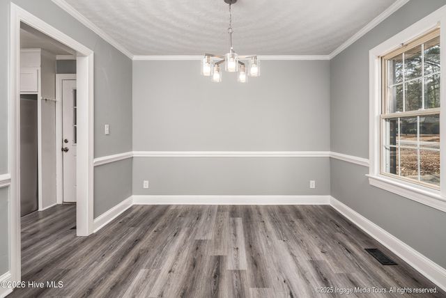 1905 Fairview Way, Greenville, NC 27858