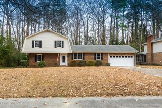1905 Fairview Way, Greenville, NC 27858