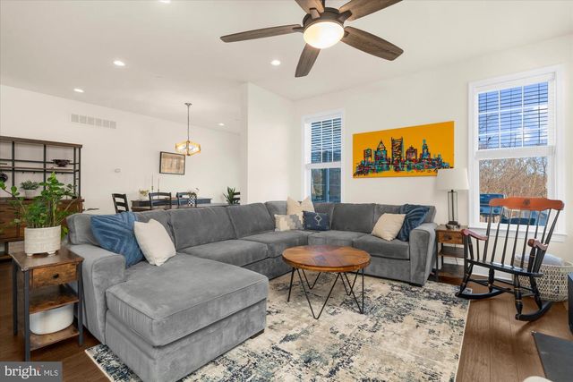 312 RIDGEWOOD DR, Royersford, PA 19468