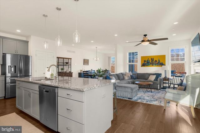 312 RIDGEWOOD DR, Royersford, PA 19468