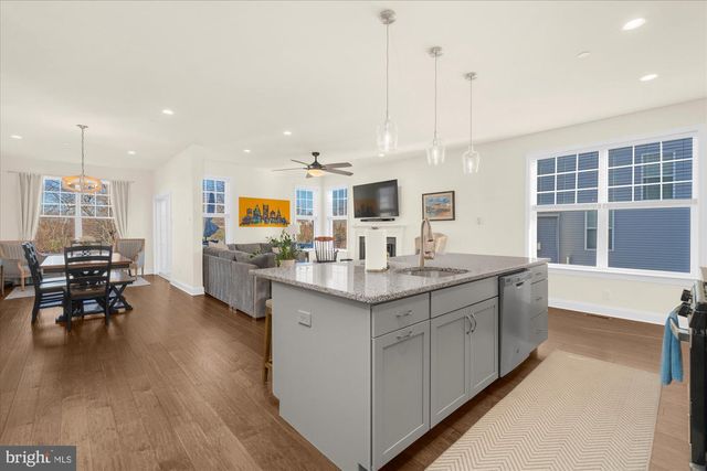 312 RIDGEWOOD DR, Royersford, PA 19468