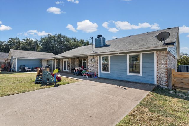 134 Thiele Road, Lorena, TX 76655
