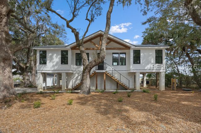 17 Fording Island Road Ext, Hilton Head Island, SC 29926