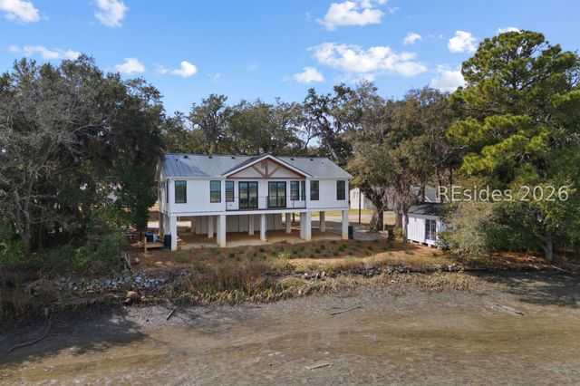 17 Fording Island Road Ext, Hilton Head Island, SC 29926