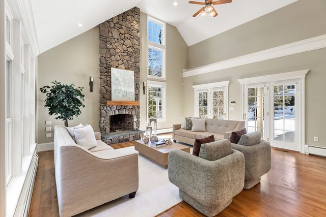 22 Fairbanks Rd, Lexington, MA 02421