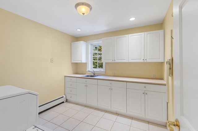 22 Fairbanks Rd, Lexington, MA 02421