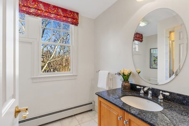 22 Fairbanks Rd, Lexington, MA 02421