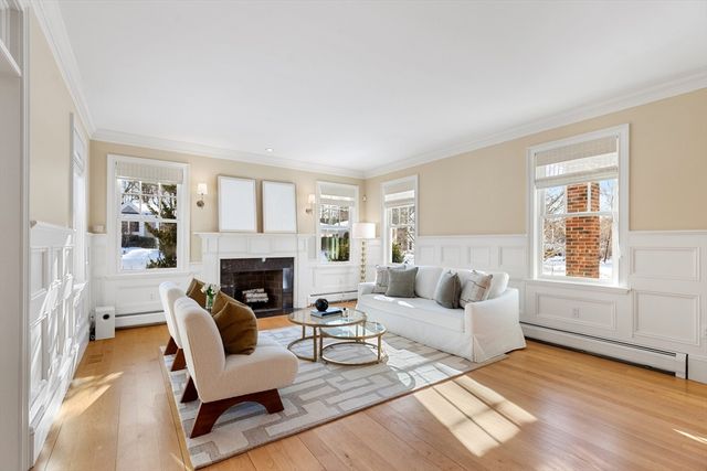 22 Fairbanks Rd, Lexington, MA 02421