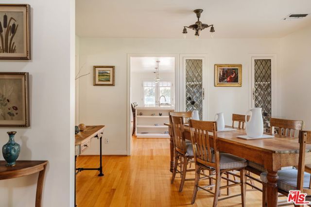 1520 Bonnell Drive, Topanga (los Angeles), CA 90290