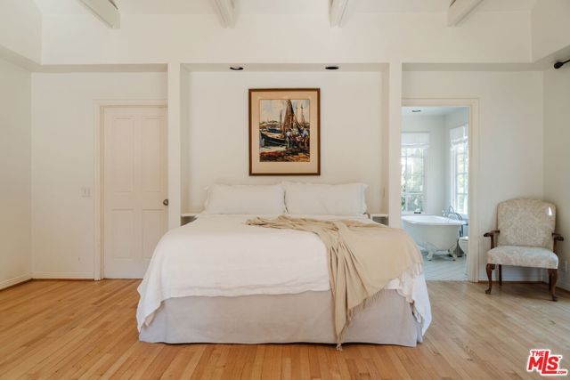 1520 Bonnell Drive, Topanga (los Angeles), CA 90290
