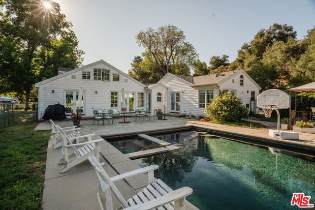1520 Bonnell Drive, Topanga (los Angeles), CA 90290