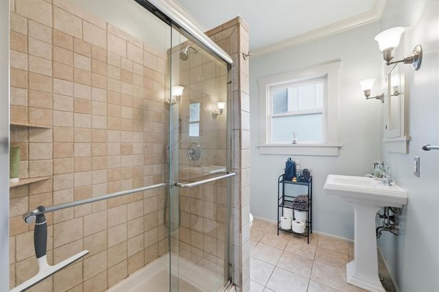 1114 Merrill Street, Houston, TX 77009