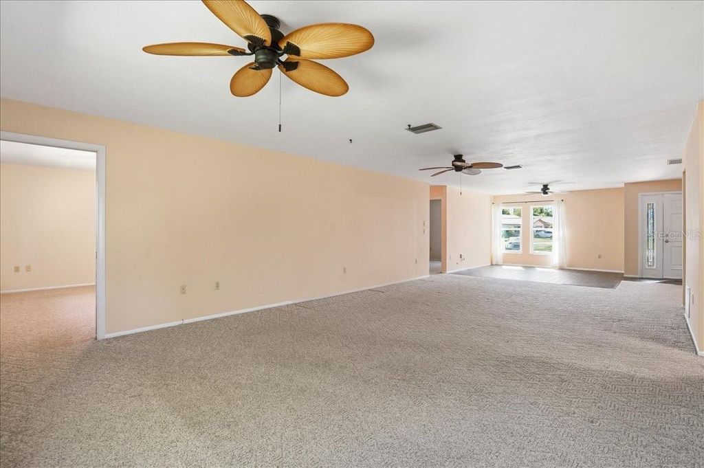 Image 16 of property listing at 3759 COLLINS STREET 711, Sarasota, FL 34232