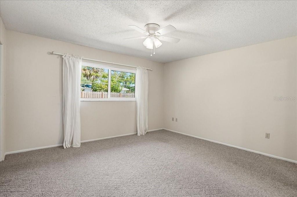 Image 19 of property listing at 3759 COLLINS STREET 711, Sarasota, FL 34232