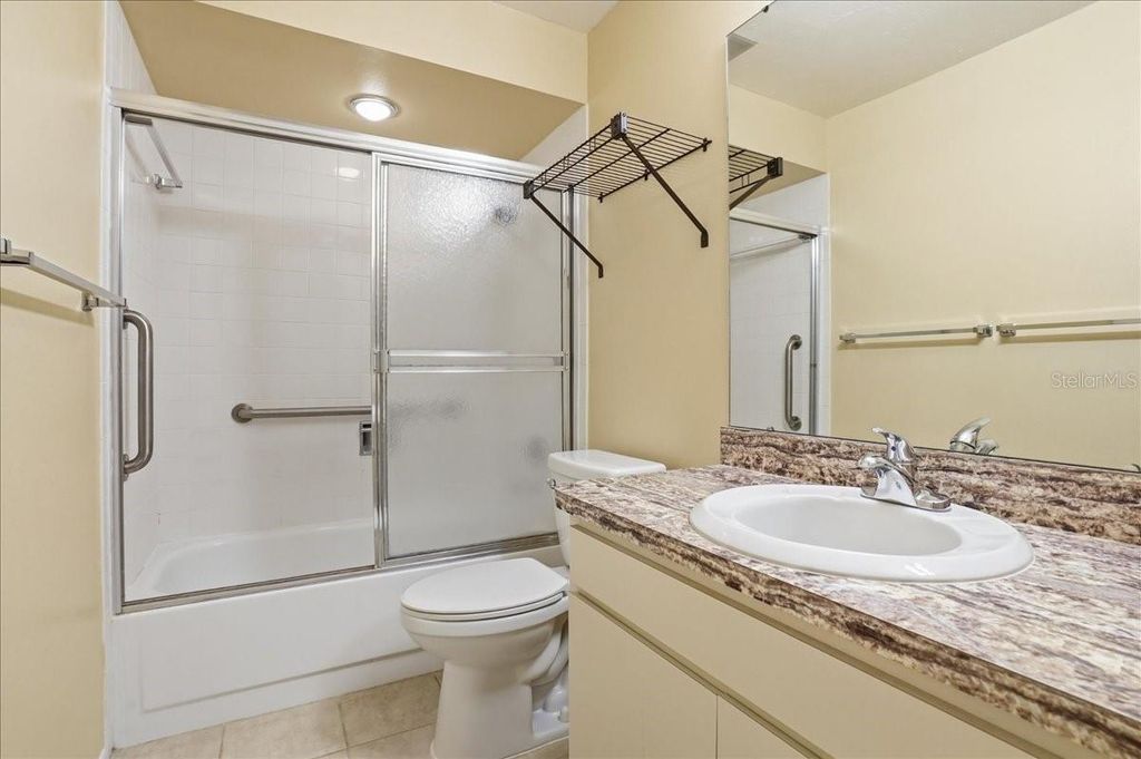 Image 24 of property listing at 3759 COLLINS STREET 711, Sarasota, FL 34232