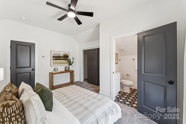 105 S Ransom Street, Gastonia, NC 28052