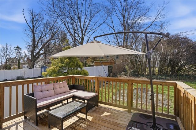 76 Myra Street, Providence, RI 02909