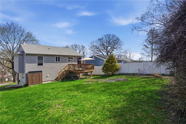 76 Myra Street, Providence, RI 02909