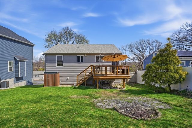 76 Myra Street, Providence, RI 02909