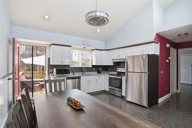 76 Myra Street, Providence, RI 02909