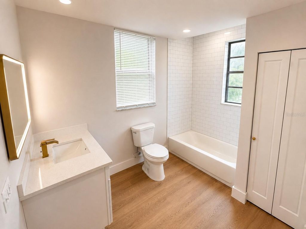 Image 16 of property listing at 2908 BANZA STREET, Tampa, FL 33605