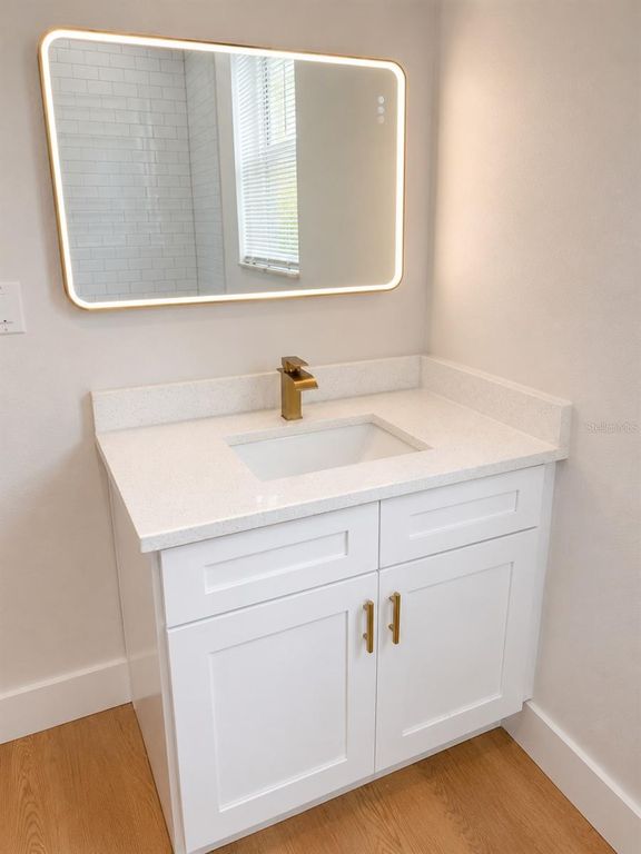 Image 18 of property listing at 2908 BANZA STREET, Tampa, FL 33605