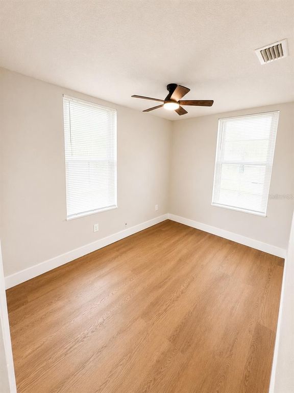 Image 23 of property listing at 2908 BANZA STREET, Tampa, FL 33605