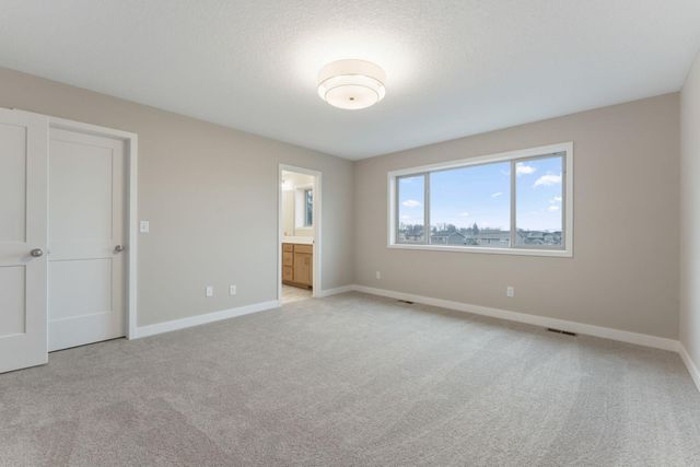 7427 Water Street, Shakopee, MN 55379