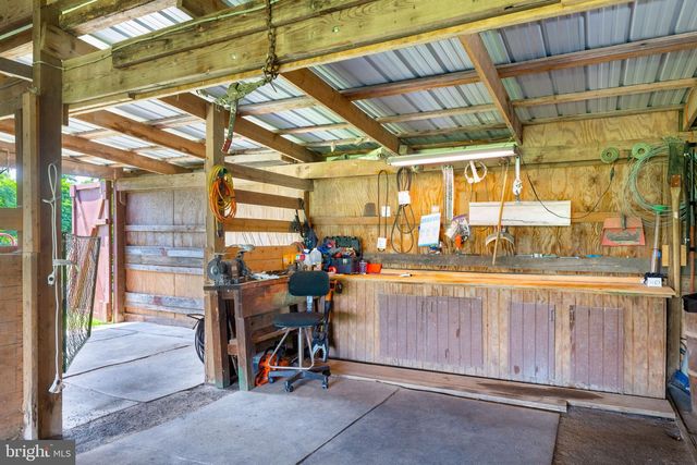 3698 W WATERSVILLE RD, Mount Airy, MD 21771