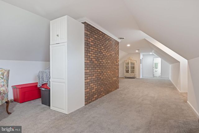 3698 W WATERSVILLE RD, Mount Airy, MD 21771