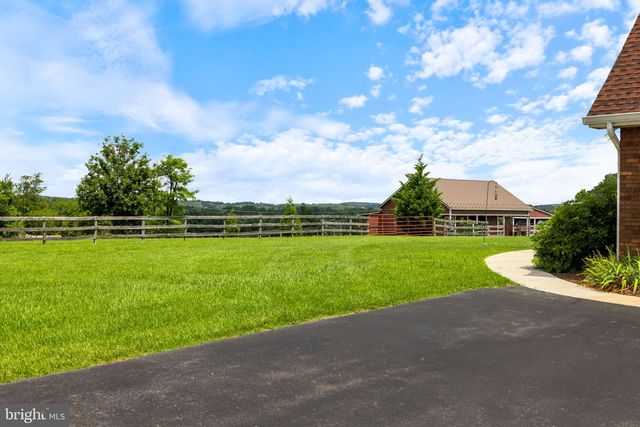 3698 W WATERSVILLE RD, Mount Airy, MD 21771