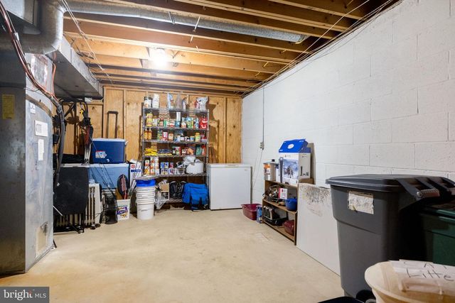 3698 W WATERSVILLE RD, Mount Airy, MD 21771