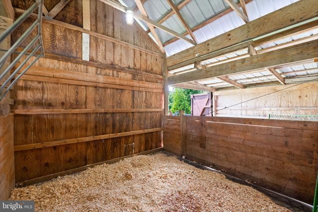 3698 W WATERSVILLE RD, Mount Airy, MD 21771