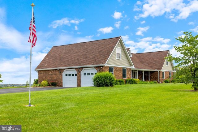 3698 W WATERSVILLE RD, Mount Airy, MD 21771