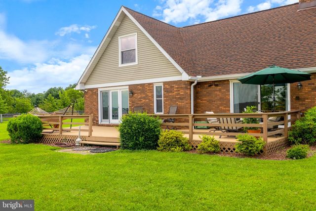 3698 W WATERSVILLE RD, Mount Airy, MD 21771