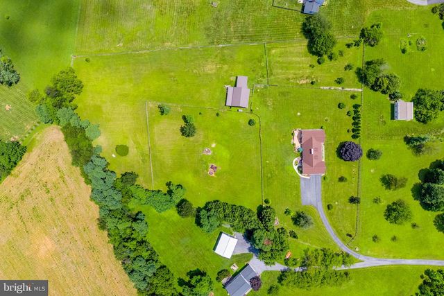 3698 W WATERSVILLE RD, Mount Airy, MD 21771